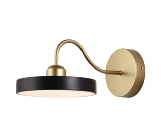 מנורת קיר אלגנטית בשילוב זהב