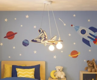 מנורת תלייה לחדר ילדים חללית