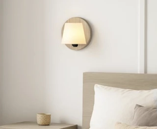 מנורת קיר אהיל עגול