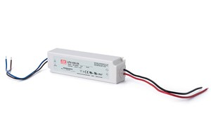 שנאי 100W מוגן מים